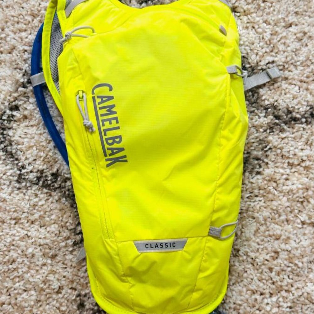 Camelbak Classic Airsupport Hydration NWOT